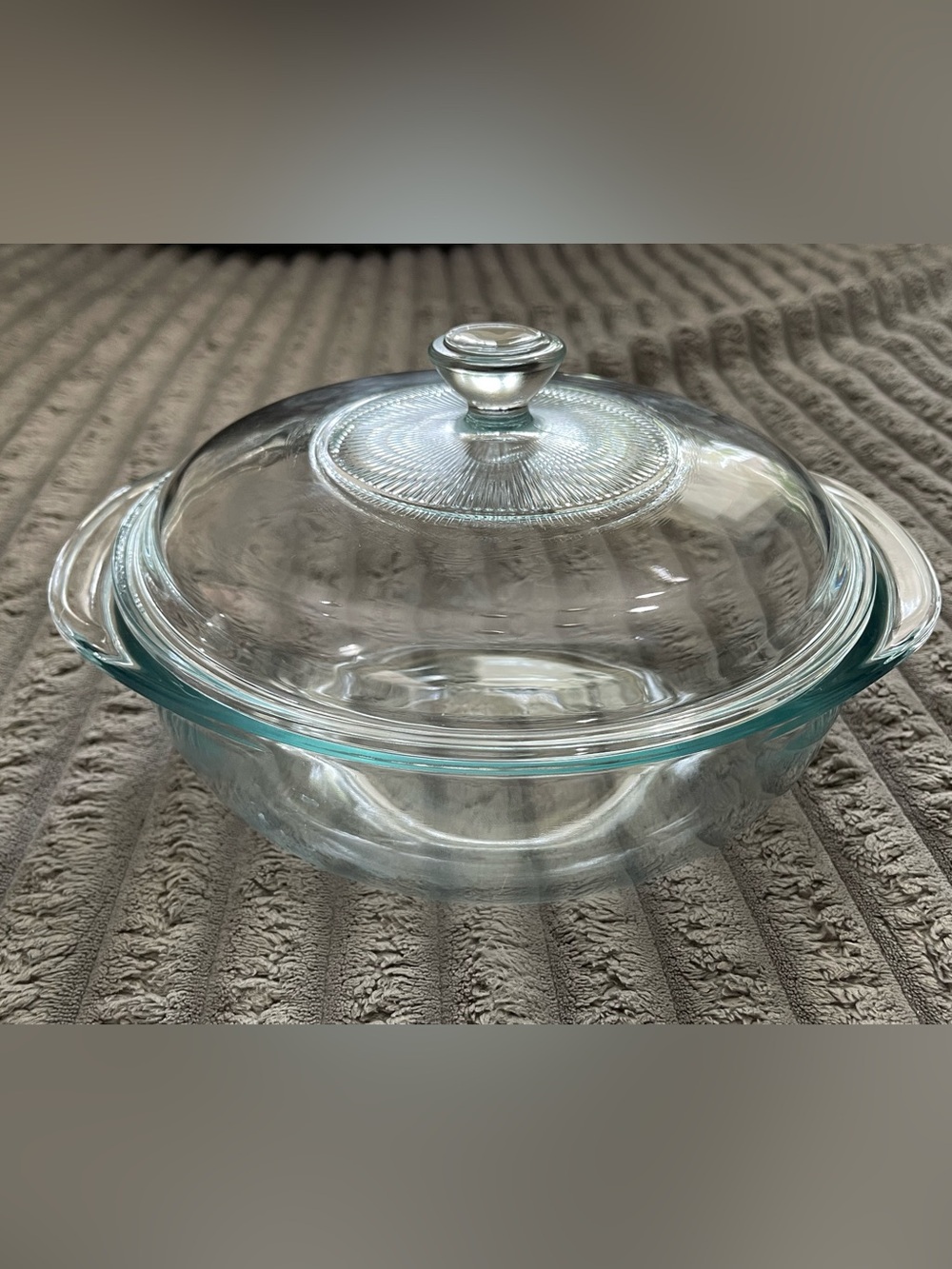 Pyrex Clear Glass Covered Casserole - Transparent